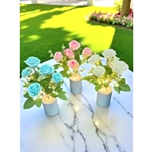 Gül Aranjmanı Tasarımlı Dekoratif Led Işıklı Lamba 30 cm x 7,5 cm